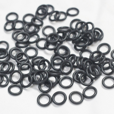 Standaardgrootte Custom FKM FFKM Zwarte O Ring Ontworpen voor alle industriële behoeften